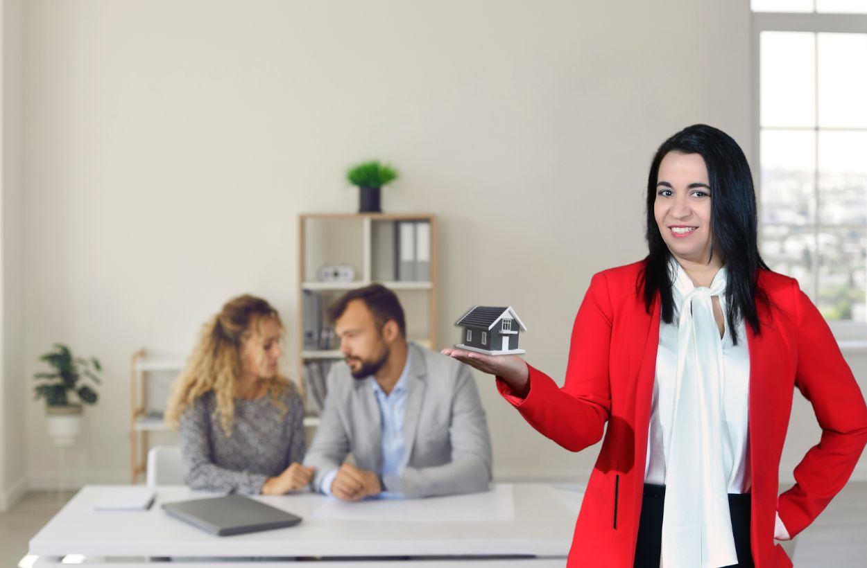 The Crucial Role of Women in the Real Estate Market