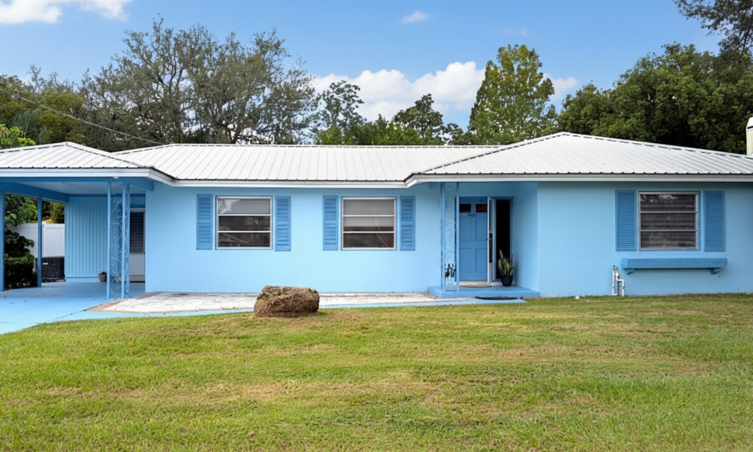 Home 59 9344 horizon dr spring hill florida front of house no HOA.jpg scaled